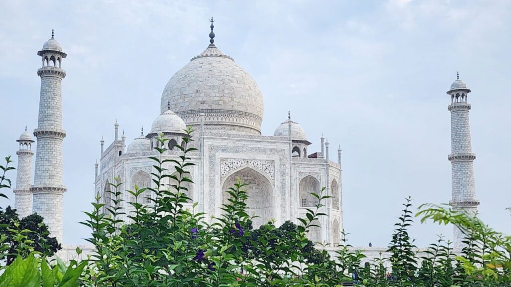 Taj Mahal One Day Tour: A Timeless Journey Through Agra